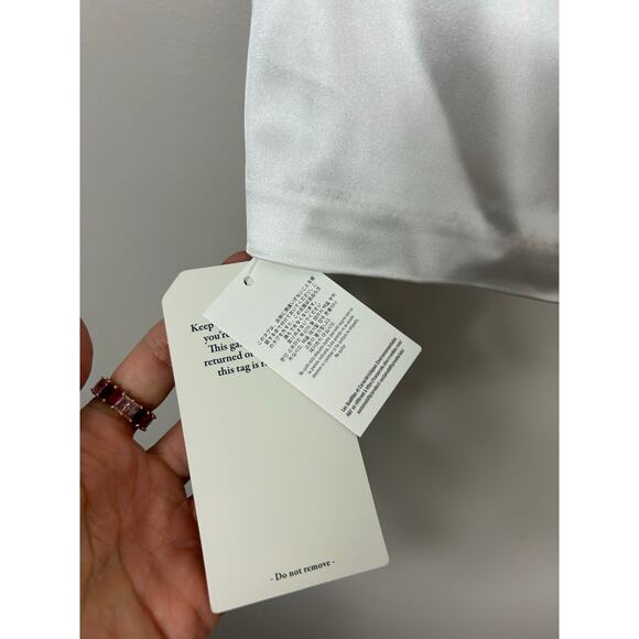 Abercrombie & Fitch NWT Satin Off the Shoulder Puff Sleeve Mini Dress Medium - Picture 3 of 7